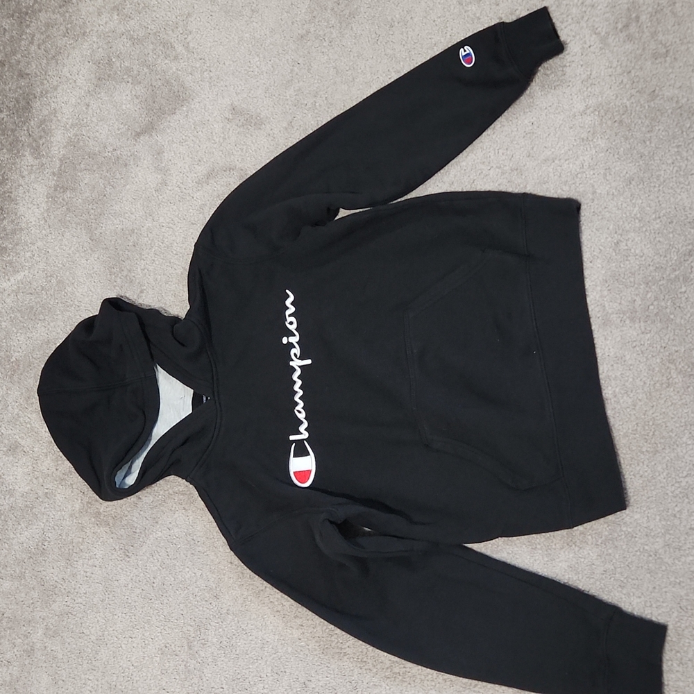Boys black champion hoodie sz medium